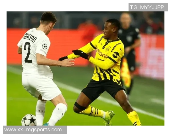 多特蒙德后卫安东谈复出计划与扑克爱好分享生活点滴